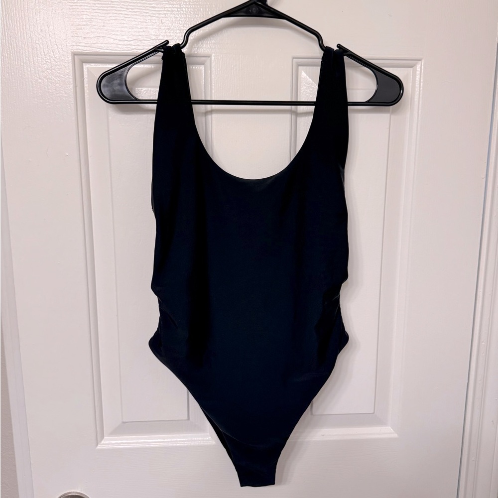 One piece swimsuit